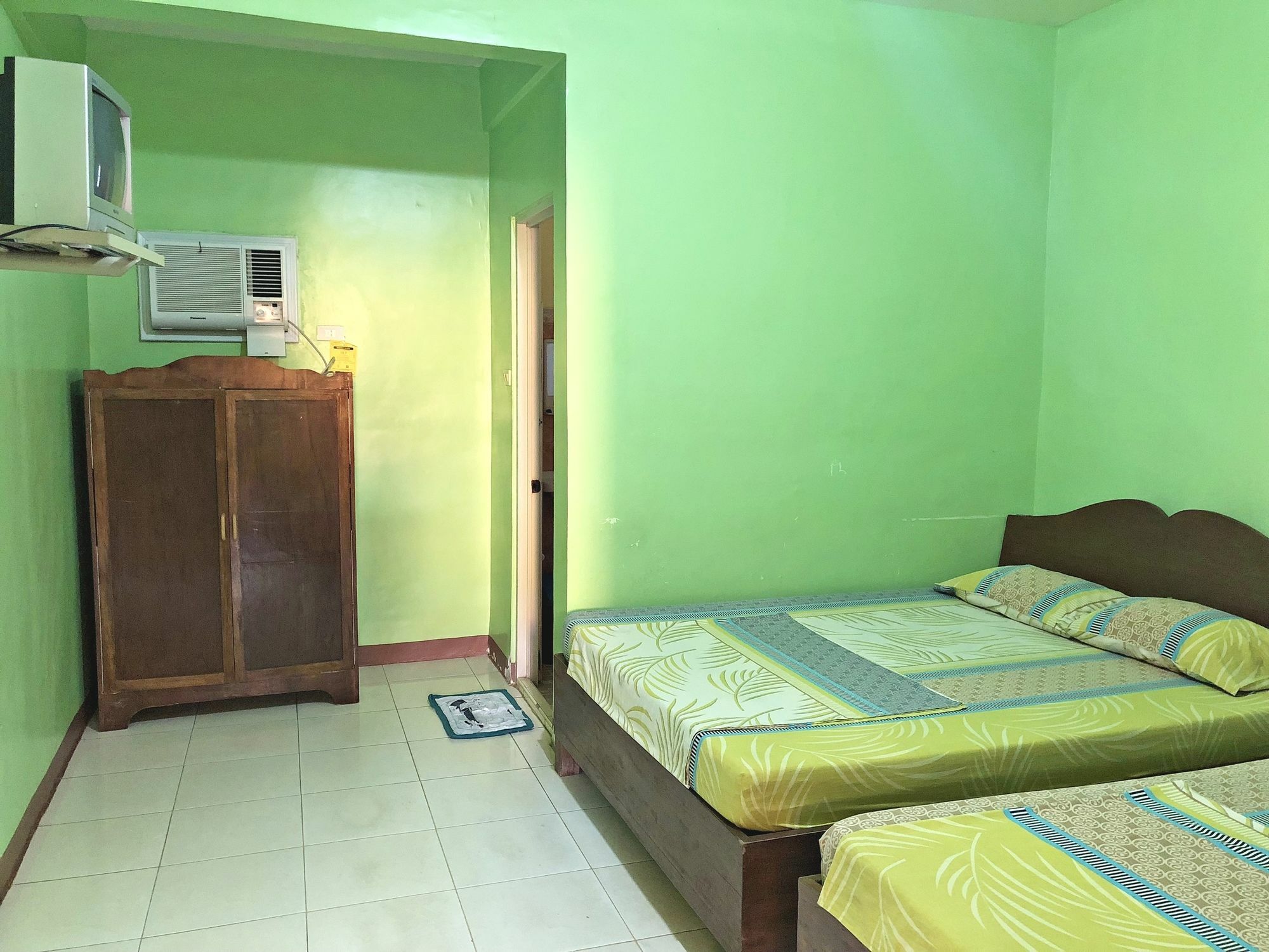Queen Of Isle Cottages And Restaurant Puerto Galera Kültér fotó